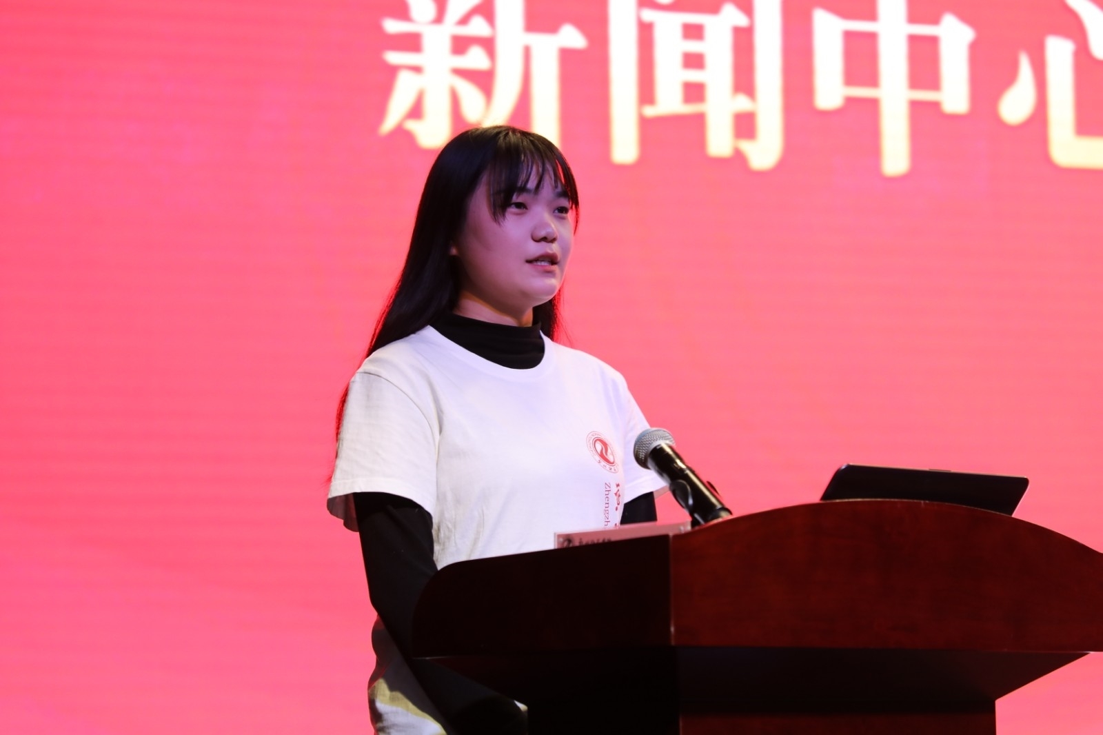 7融媒体工作室大学生记者团负责人郭秦缘.jpg 7融媒体工作室大学生记者团负责人郭秦缘.jpg