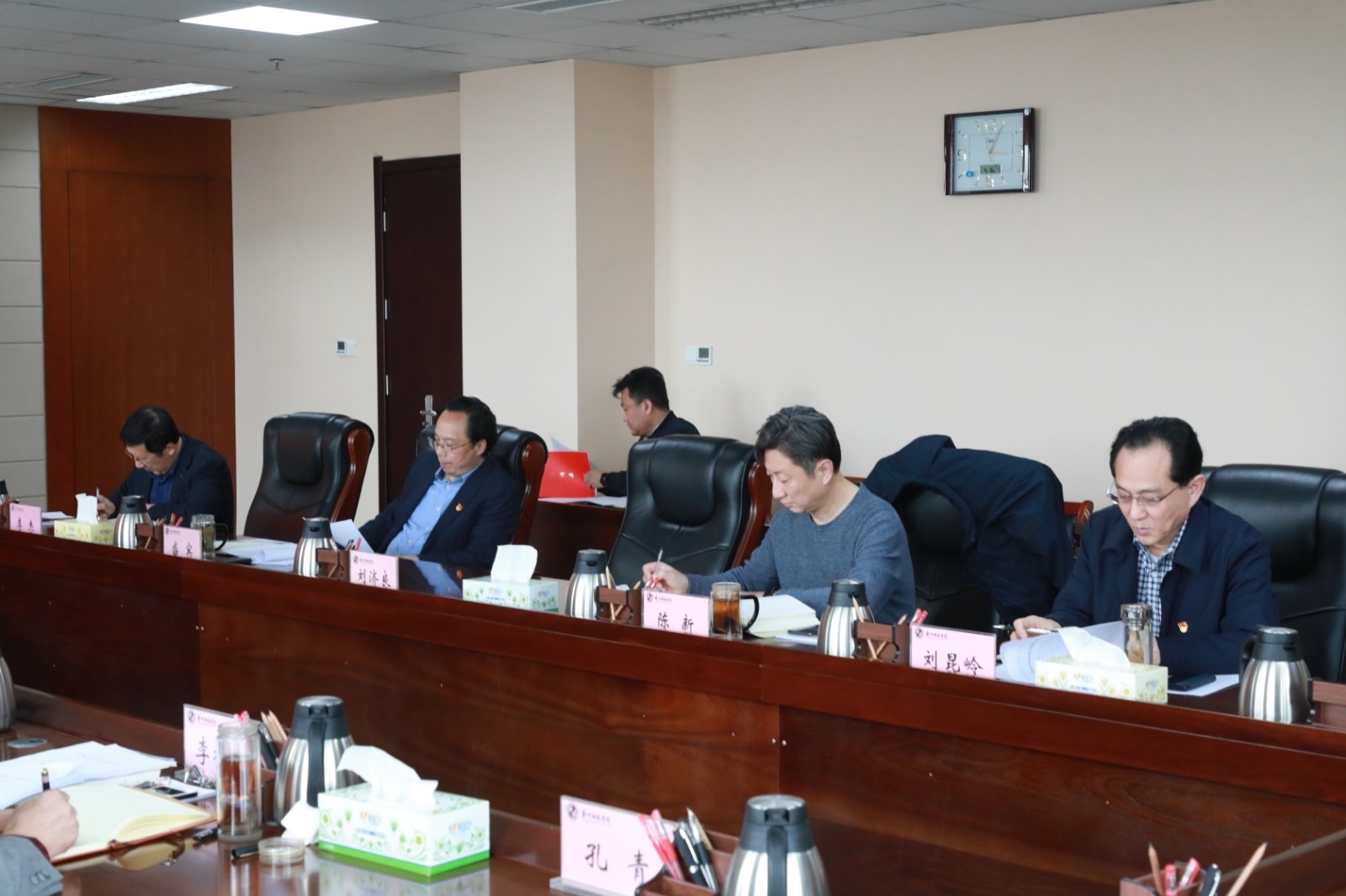 6N3A2401.JPG 6N3A2401.JPG