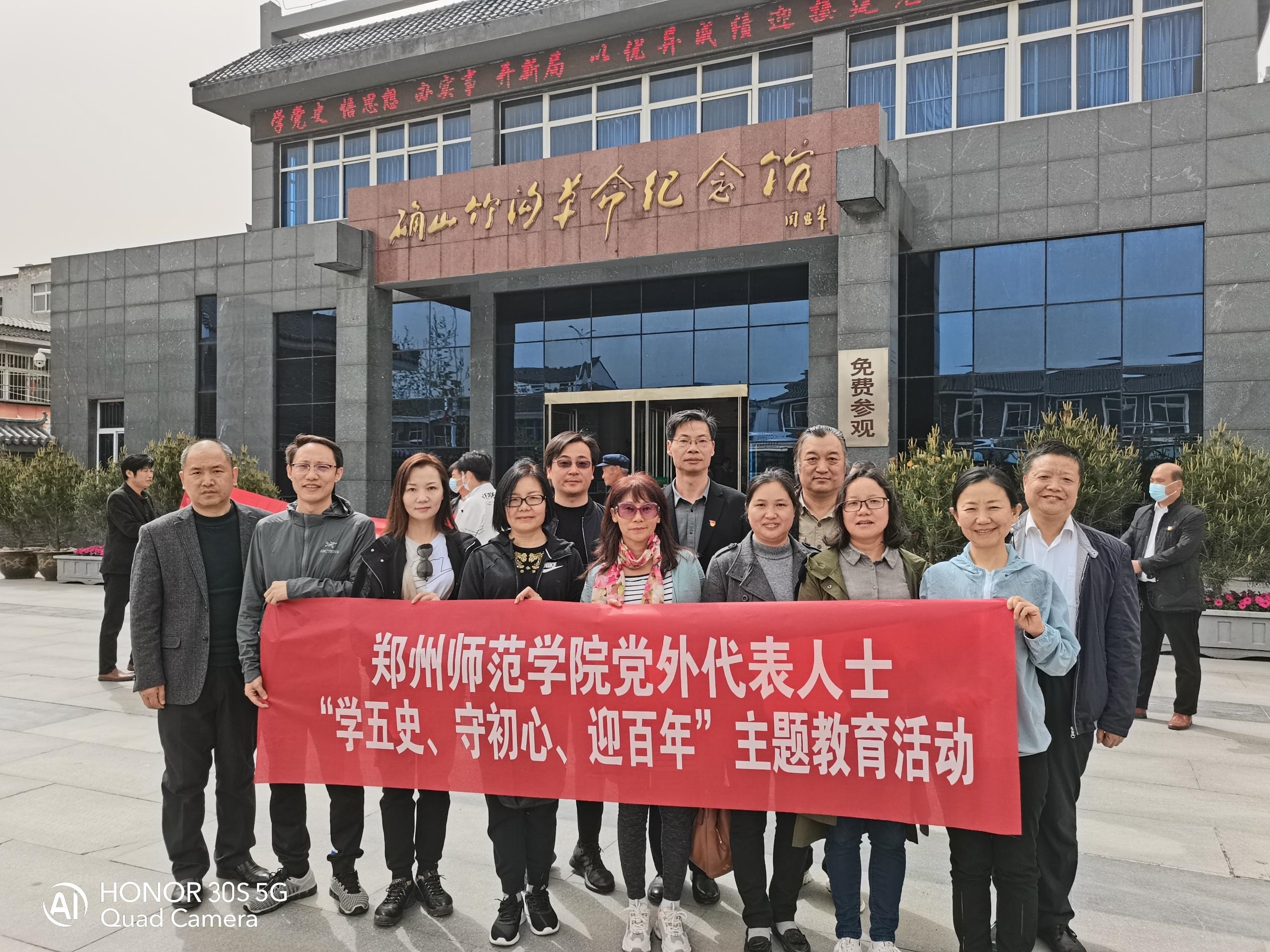 5c7dda9f30f16b3ae8d69481be1970ed.jpg 5c7dda9f30f16b3ae8d69481be1970ed.jpg