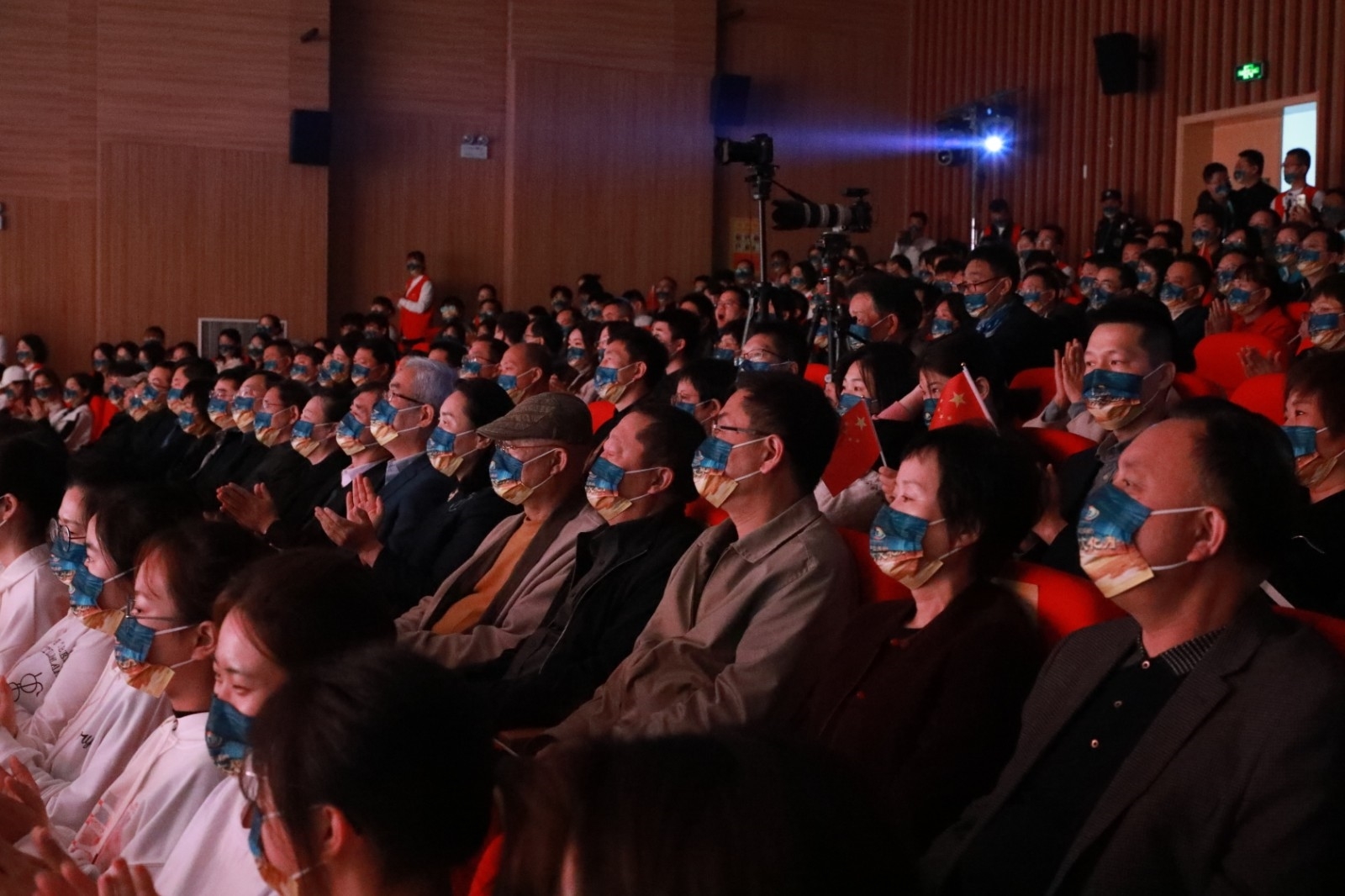 04(12).JPG 04(12).JPG