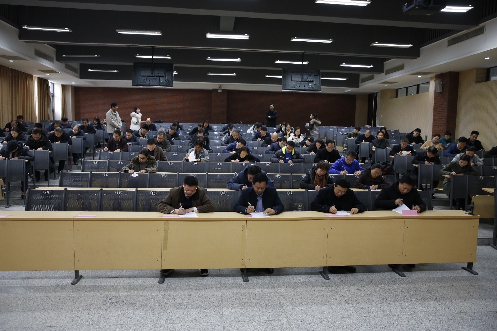 131885561687064020_10.JPG 131885561687064020_10.JPG